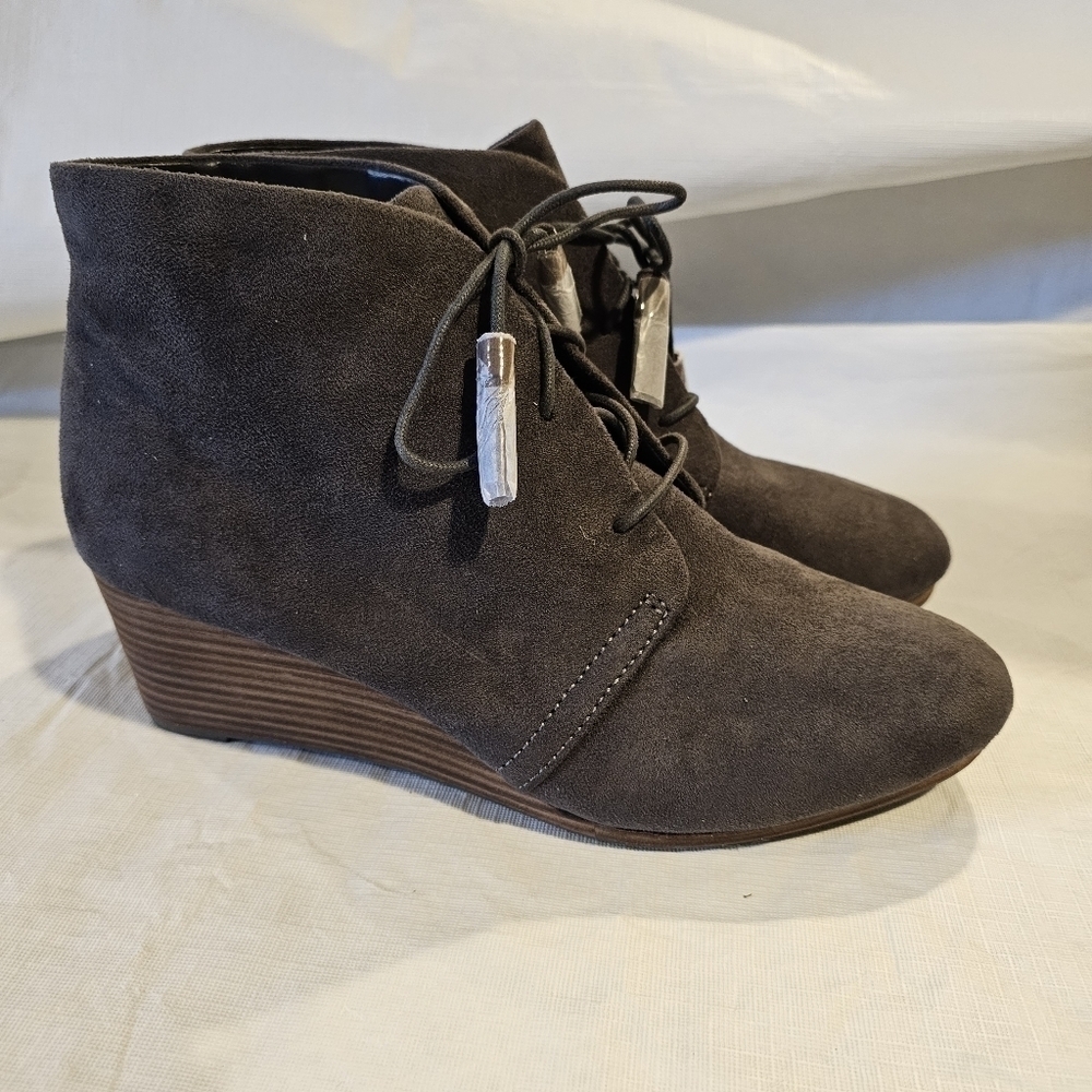 DR. Scholl's Dakota Wedge Bootie sz 11 W NEW - Picture 7 of 16